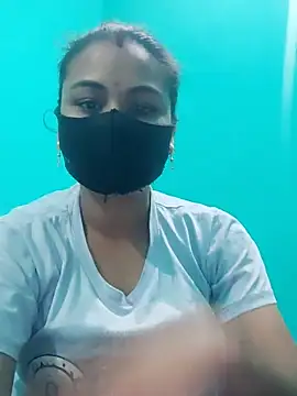 DivyaBhabhi69xh online show from February 11, 2026, 4:40 pm