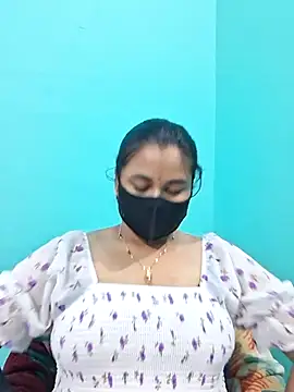 Snapshot of DivyaBhabhi69@xh chatting on July 26, 2026, 12:45 pm DivyaBhabhi69xh online show from July 26, 2026, 12:45 pm