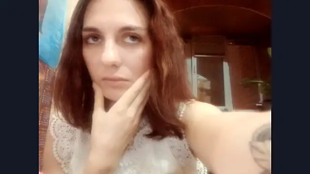 Snapshot of SinlessTaking chatting on December 1, 2025, 3:35 pm SinlessTaking online show from December 1, 2025, 3:35 pm