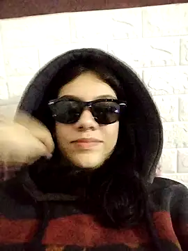 Snapshot of emmii_cute chatting on October 23, 2025, 5:22 pm emmii cute online show from October 23, 2025, 5:22 pm
