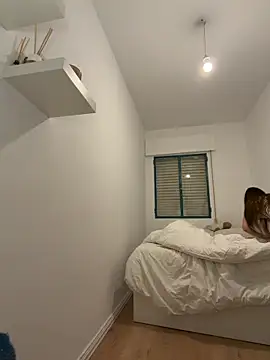 prettylittlefooxy online show from March 26, 2026, 7:34 pm