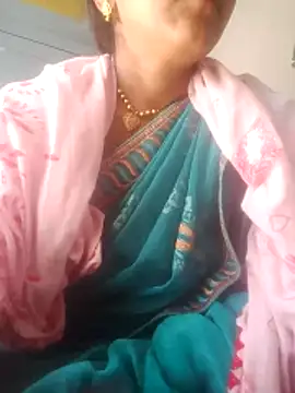 Snapshot of Suhani_hot12 chatting on March 31, 2026, 5:31 am Suhani hot12 online show from March 31, 2026, 5:31 am