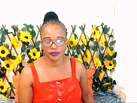 EbonyBloom69 online show from December 1, 2025, 5:25 pm