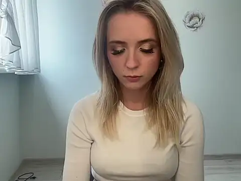 Snapshot of ClaudiaAmore chatting on September 24, 2025, 2:12 pm ClaudiaAmore online show from September 24, 2025, 2:12 pm