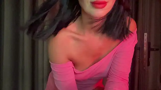 sofiya69 online show from September 24, 2025, 2:01 pm