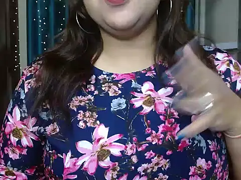 Your candy 47 online show from November 29, 2025, 3:23 pm