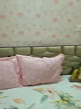 Snapshot of Jenny1401 chatting on November 22, 2025, 4:39 pm Jenny1401 online show from November 22, 2025, 4:39 pm