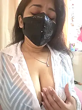 Jenny1401 online show from April 19, 2026, 10:38 am