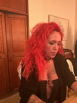 Snapshot of Hotmilfhamburg1 chatting on November 18, 2025, 5:00 am Hotmilfhamburg1 online show from November 18, 2025, 5:00 am