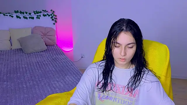 Andres sssss online show from September 24, 2025, 9:10 pm