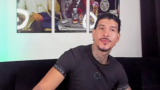 jiro kenji1 online show from September 18, 2025, 9:07 pm