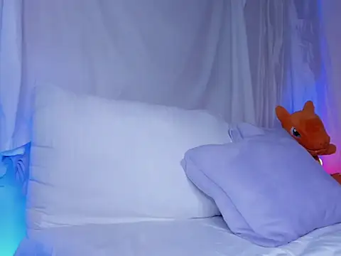 Snapshot of selene_boyer chatting on February 12, 2026, 4:51 pm selene boyer online show from February 12, 2026, 4:51 pm