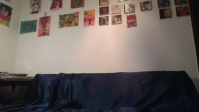 marixaballi online show from October 26, 2025, 12:44 am