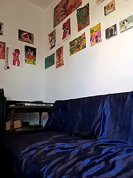 marixaballi online show from November 11, 2025, 5:19 pm