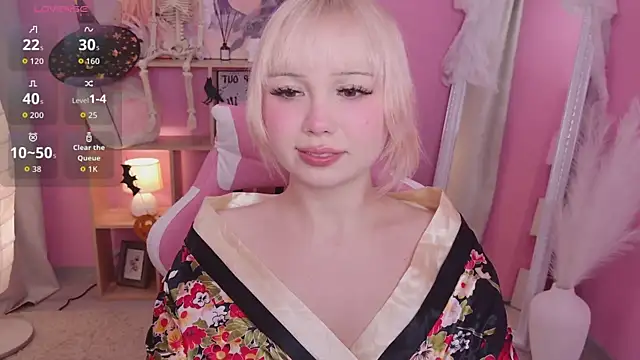 Kyomi Sun online show from October 25, 2025, 10:10 pm