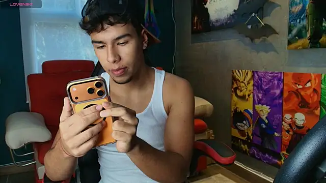 CHR58  online show from October 29, 2025, 6:51 pm