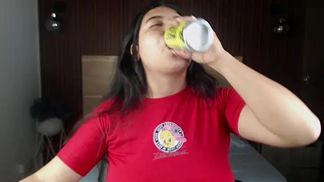 Snapshot of alice_coopperx chatting on October 6, 2025, 12:50 pm alice coopperx online show from October 6, 2025, 12:50 pm