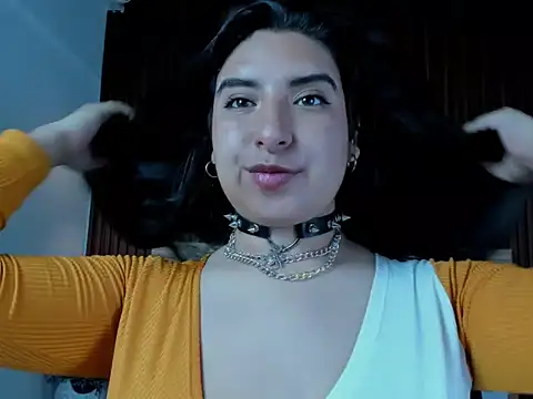 Snapshot of alice_coopperx chatting on October 28, 2025, 12:15 pm alice coopperx online show from October 28, 2025, 12:15 pm