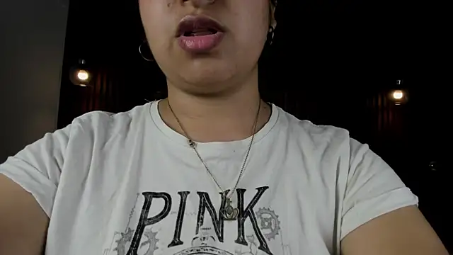 Snapshot of alice_coopperx chatting on November 18, 2025, 7:39 pm alice coopperx online show from November 18, 2025, 7:39 pm