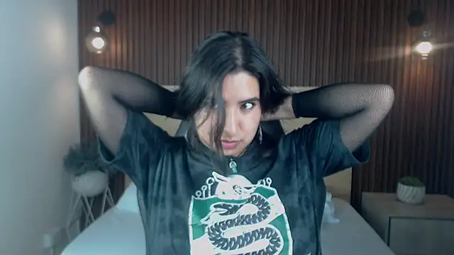 Snapshot of alice_coopperx chatting on October 4, 2025, 12:17 pm alice coopperx online show from October 4, 2025, 12:17 pm