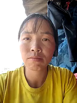 Snapshot of hera-00 chatting on September 17, 2025, 6:37 am hera-00 online show from September 17, 2025, 6:37 am