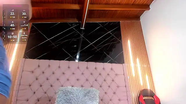 Emily Brown18 online show from September 24, 2025, 3:57 am