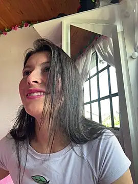 Snapshot of Mia_salinass chatting on November 26, 2025, 6:19 pm Mia salinass online show from November 26, 2025, 6:19 pm