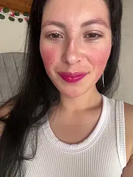 Snapshot of Mia_salinass chatting on September 23, 2025, 5:09 pm Mia salinass online show from September 23, 2025, 5:09 pm