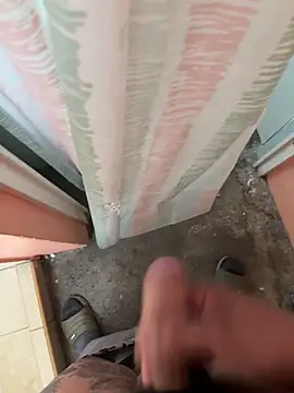 Snapshot of cfomega4592 chatting on October 9, 2025, 5:35 pm cfomega4592 online show from October 9, 2025, 5:35 pm