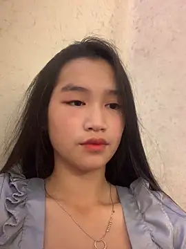 -Lie-06 online show from October 4, 2025, 2:29 pm