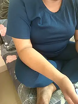 Snapshot of payal_261072_ chatting on September 22, 2025, 3:01 am payal 261072 online show from September 22, 2025, 3:01 am