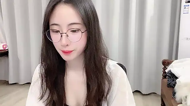 Freya7777 online show from March 5, 2026, 2:35 pm