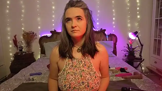 SilkenSin online show from March 8, 2026, 8:50 am