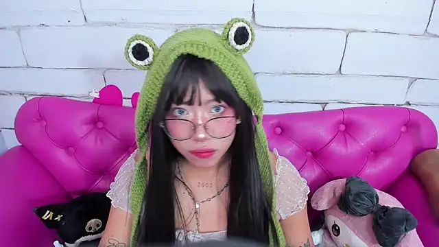 Snapshot of SafiroAgataaa chatting on October 28, 2025, 11:36 pm SafiroAgataaa online show from October 28, 2025, 11:36 pm