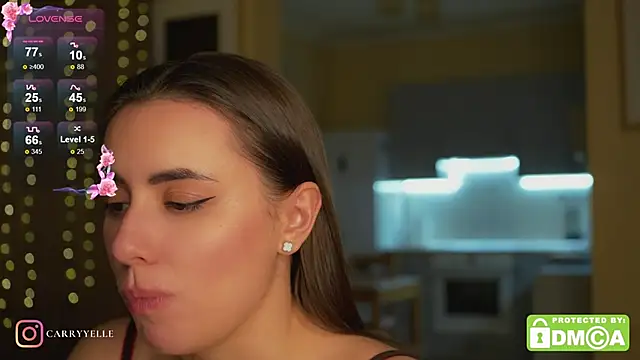 Snapshot of KateCarrey chatting on November 14, 2025, 6:44 pm KateCarrey online show from November 14, 2025, 6:44 pm