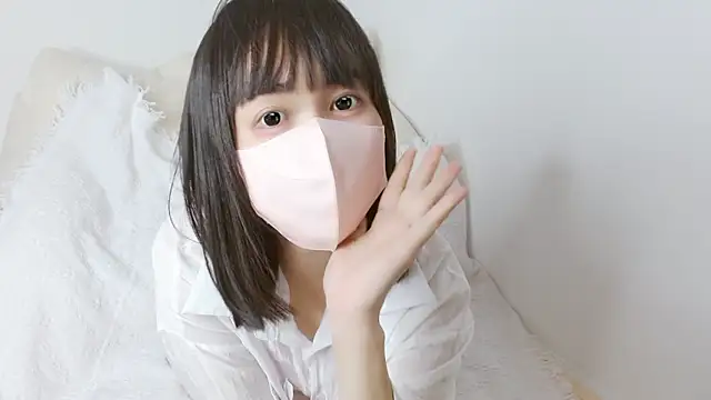 Snapshot of Zinzin_chan chatting on October 24, 2025, 6:34 am Zinzin chan online show from October 24, 2025, 6:34 am