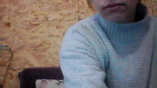 Snapshot of Milana38 chatting on December 14, 2025, 12:11 pm Milana38 online show from December 14, 2025, 12:11 pm