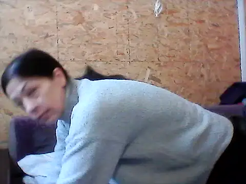 Snapshot of Milana38 chatting on November 15, 2025, 9:24 am Milana38 online show from November 15, 2025, 9:24 am