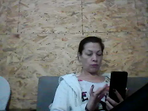 Snapshot of Milana38 chatting on November 29, 2025, 8:03 am Milana38 online show from November 29, 2025, 8:03 am