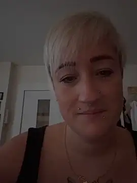 Snapshot of Rozendefotz chatting on November 20, 2025, 6:58 am Rozendefotz online show from November 20, 2025, 6:58 am