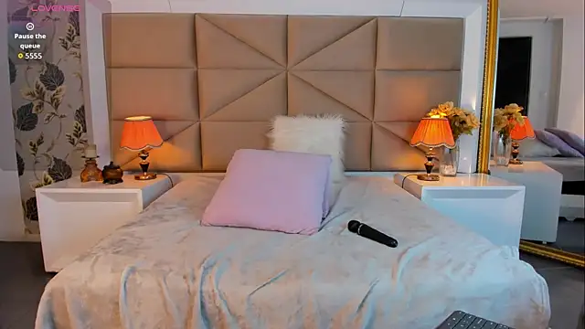 Snapshot of VeraGarnier chatting on November 13, 2025, 3:38 pm VeraGarnier online show from November 13, 2025, 3:38 pm