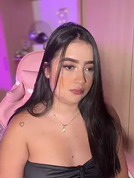 Emiily Moore1 online show from February 15, 2026, 7:02 pm