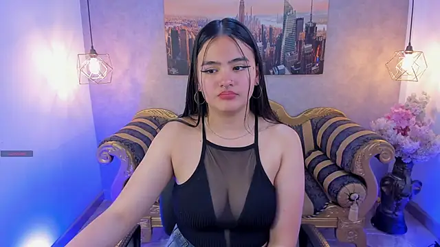 Snapshot of Laura_janne chatting on September 26, 2025, 4:30 am Laura janne online show from September 26, 2025, 4:30 am