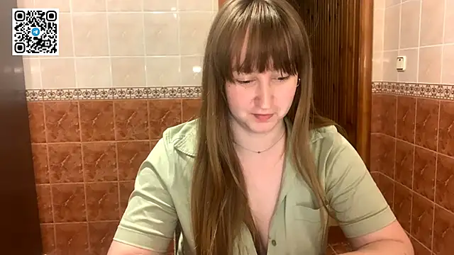 Snapshot of MaroonMoon_ chatting on September 21, 2025, 7:30 pm MaroonMoon online show from September 21, 2025, 7:30 pm