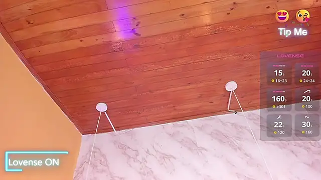 Snapshot of cristal_herrera_ chatting on September 26, 2025, 4:19 am cristal herrera  online show from September 26, 2025, 4:19 am