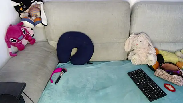 Snapshot of Raycatt1 chatting on November 12, 2025, 1:59 pm Raycatt1 online show from November 12, 2025, 1:59 pm