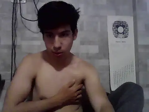 Twinksecret  online show from March 27, 2026, 5:27 am