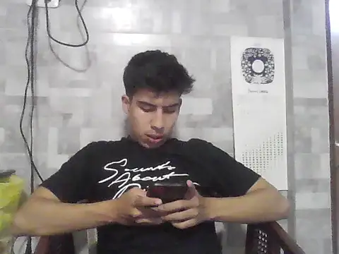 Twinksecret  online show from April 10, 2026, 5:25 am