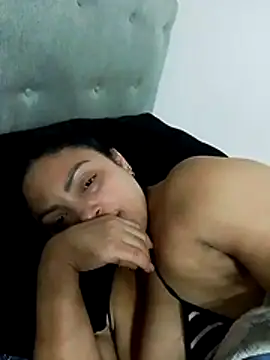 Snapshot of tiffany_Johnson1 chatting on November 22, 2025, 12:32 am tiffany Johnson1 online show from November 22, 2025, 12:32 am