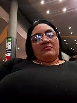 Snapshot of tiffany_Johnson1 chatting on October 21, 2025, 11:15 pm tiffany Johnson1 online show from October 21, 2025, 11:15 pm